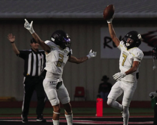 The Kaufman Lions kicked off their season at 2-0 with wins over Rusk and Athens to begin the 2025 season. Photo courtesy of Kaufman ISD