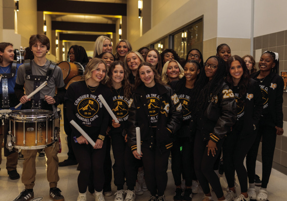 CRANDALL CHEER COMPETES AT STATE!