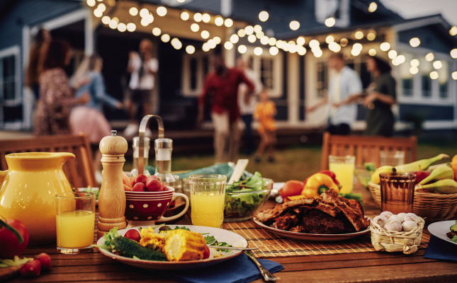 Prepare a yard for evening entertaining