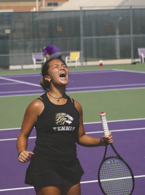 Kaufman tennis opens district play victorious