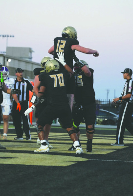 Lions roar to victory on Homecoming night