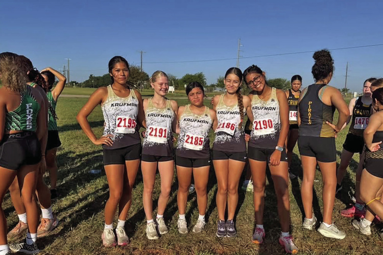 Kaufman dominates at Wills Point meet