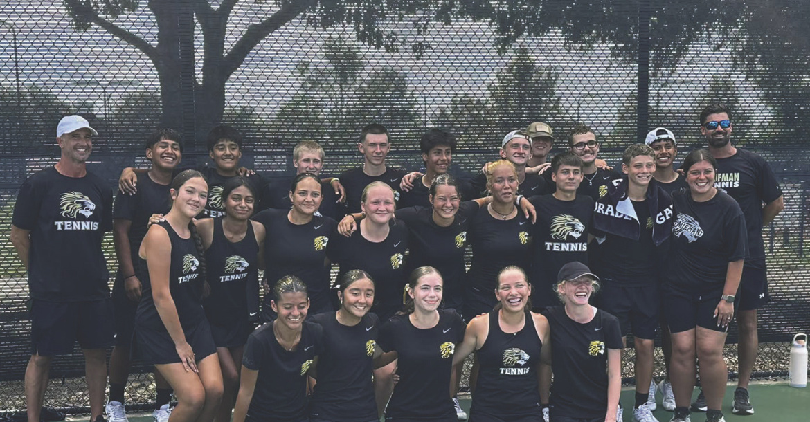 Lions tennis wins Regional semis