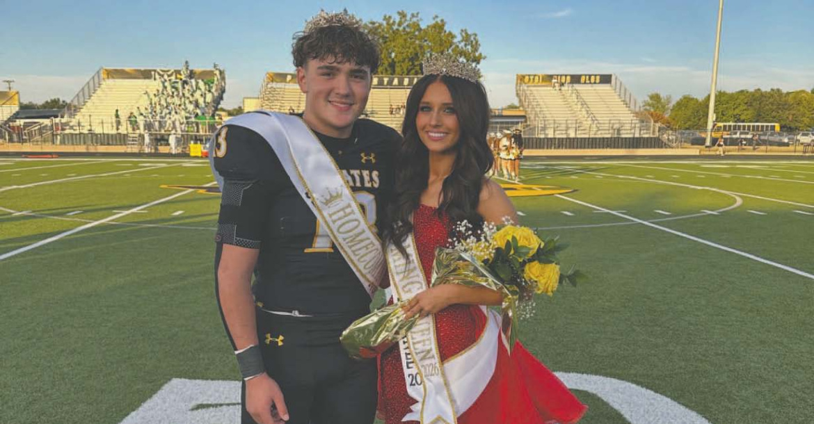 Crandall crowns Homecoming
